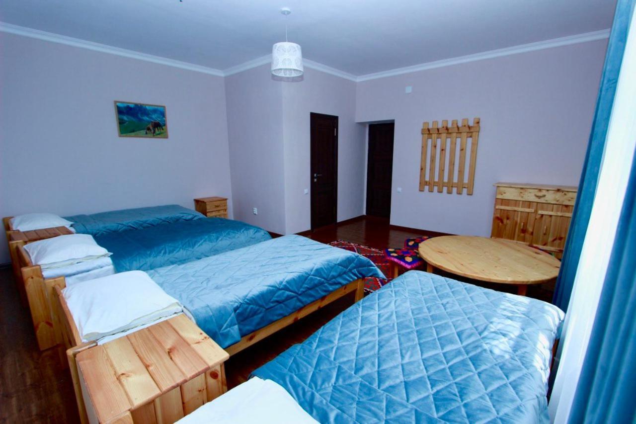 Muras Hotel Karakol Exterior foto